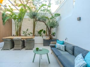 Marbella Center Beachfront with Private Patio