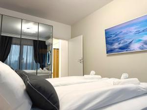 Cosher - Luxury Botique Experience - Mountain View