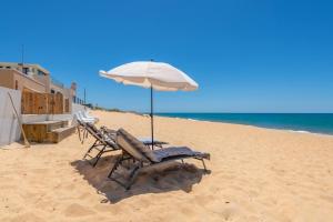 One step to the Beach Sea, Algarve Beach House