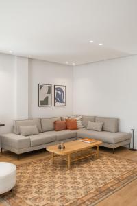 Dione Apartment
