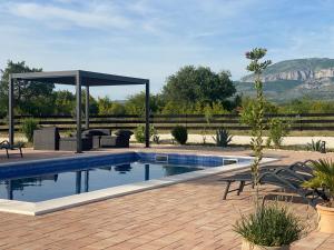 Villa Iris