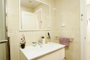 Green Terrace Home
