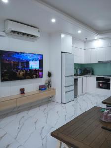 Lotus Arpartment New City View
