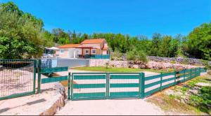 Villa Josip