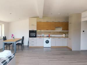 Apartamenty, Noclegi, Pokoje u Tomka XIV