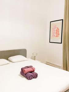 3-Bedroom Apartment, Universitate Square, City Center