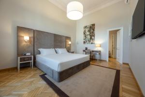 Trevi Suite Iconic View - Luxury Penthouse Rooftop
