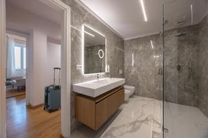 Trevi Suite Iconic View - Luxury Penthouse Rooftop