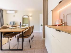 Apartment Riviera Park J 36 by Interhome