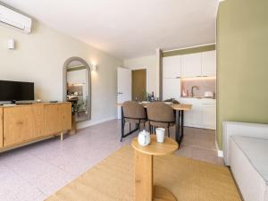 Apartment Riviera Park J 36 by Interhome
