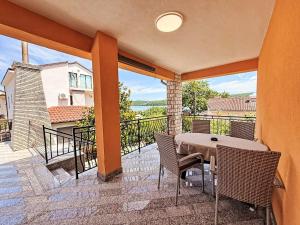 Holiday Home Apartment Nevenka by Interhome