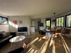 Holiday Home Ady - 150m from the sea by Interhome
