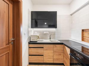 Apartment Županovice-2 by Interhome