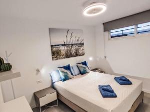 Apartment ruhige- charmant renovierte Wohnung- Terrasse- P by Interhome