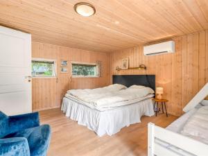 Holiday Home Hermand - 700m from the sea by Interhome