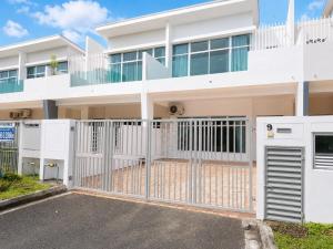 4BR Holiday Home Near Desaru Beach Gated & Guarded