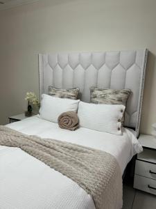 Jus Self-Catering Guesthouse in Okakarara
