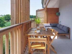 Apartment Jade et Elena-1 by Interhome