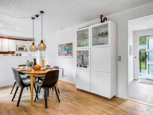Holiday Home Atla - 2-5km from the sea by Interhome