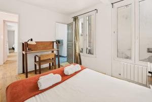 Bright & Peaceful 2BR in Paris 10th