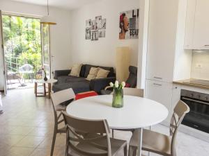 Apartment Casa sul Lario by Interhome
