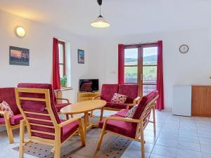 Holiday Home Green Valley Park Stárkov 14 by Interhome
