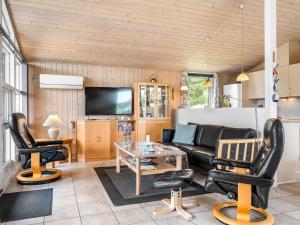 Holiday Home Nadia - 1-7km from the sea by Interhome