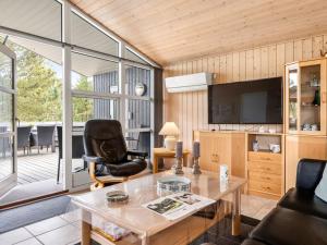 Holiday Home Nadia - 1-7km from the sea by Interhome