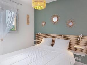 Apartment Les Pêcheurs-7 by Interhome