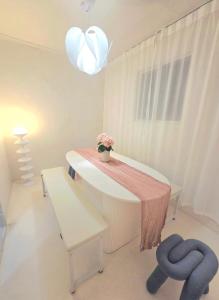 Seouls 6-bed Boutique Suite House