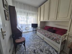 Il Centro di Sanremo, Mare e Ciclabile a Due Passi