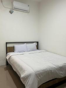 Collection O near Cihampelas Walk formerly De Parleys Rooms