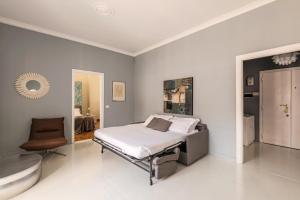 The Best Rent - Bright two-bedroom apartment in the historic center of Rome