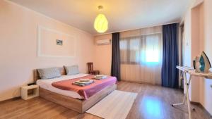 Buda high steps Sunny apartment - 5 min to Beach
