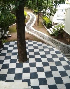 Emerald Hill Villa by Jodhani
