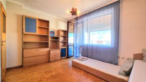 Buda high steps Sunny apartment - 5 min to Beach