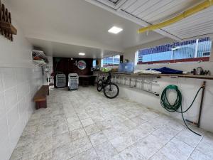 Casa dos Pinheiros - Casa com piscina, acomoda até 14 pessoas