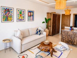 Panoramic Ocean Apartment