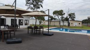 Muzhi Wetu Lodge