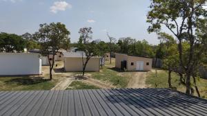 Muzhi Wetu Lodge