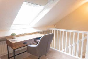 Bolthole Cottage for 2 -views - Central Ambleside