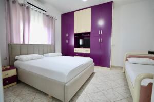 Redi Apartments