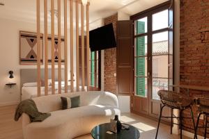 El Racimo Apartments