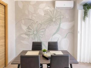 BnB37 Garden Apartment, Near Budapest, Free Gated CCTV Parking, self check-in, Terrace