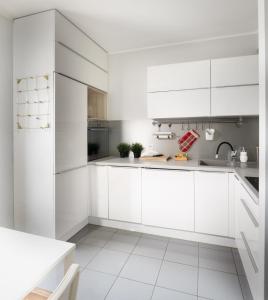 Walońska Comfort Apartment with Balcony ProperUNIT