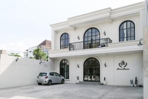 Urbanview Hotel Rumi Rooms Syariah Near RS Ortopedi Solo