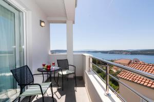 Apartments Vini