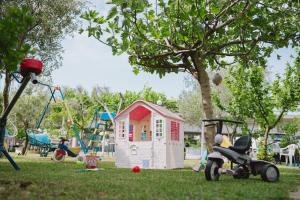 Flamingo Cottage