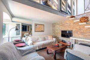 LUXE LOFT 3BR Apartment with beautiful view by Irundo