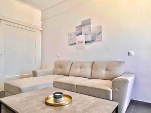 1BR Apartment Beachside